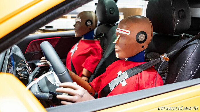 Concerns About Safety Are Growing Due to NHTSA's Decreasing Workforce | Carscoops